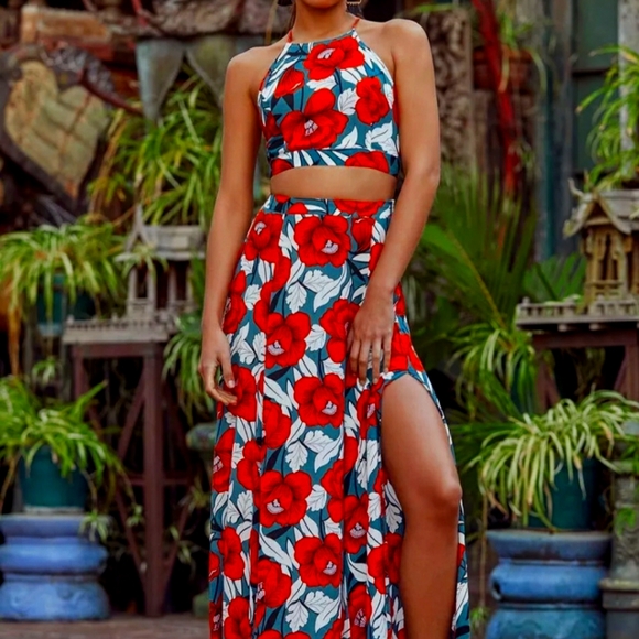 Lulus Dresses & Skirts - Dress